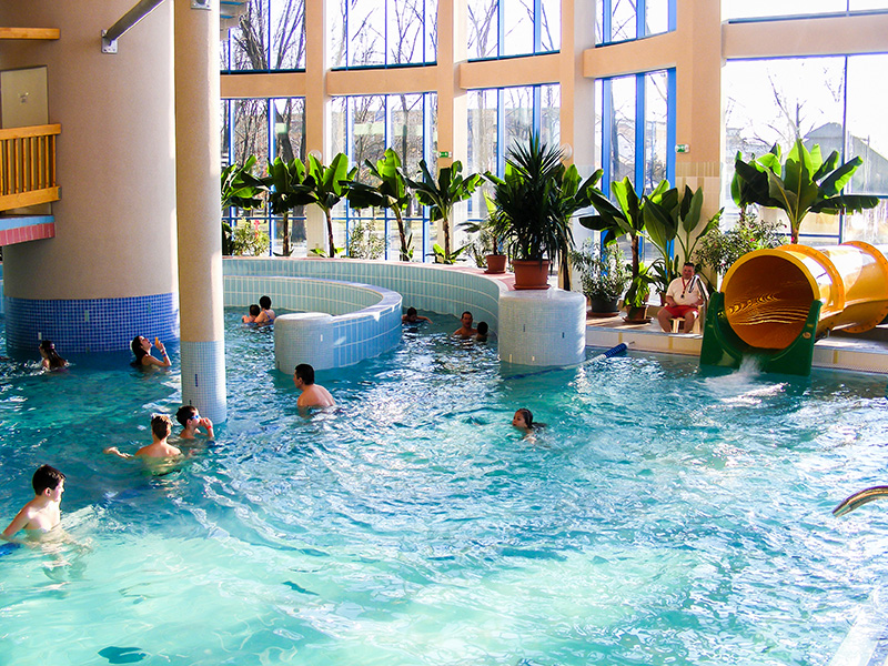 Cserkeszőlői fürdő